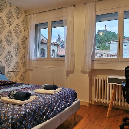 Chambre privée dans appart partagé avec vue sur les monuments Le Puy-en-Velay Esterno foto